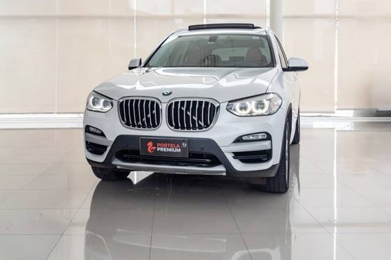 BMW X3 2.0 16V GASOLINA X LINE XDRIVE20I STEPTRONIC BMW X3 2.0 16V GASOLINA X LINE XDRIVE20I STEPTRONIC